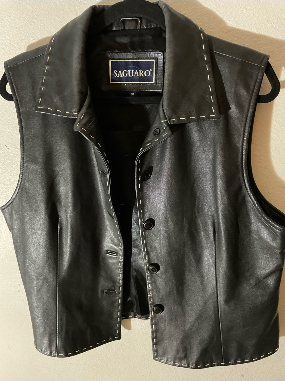 SAGUARO Women's Black Leather Button-Front Vest
